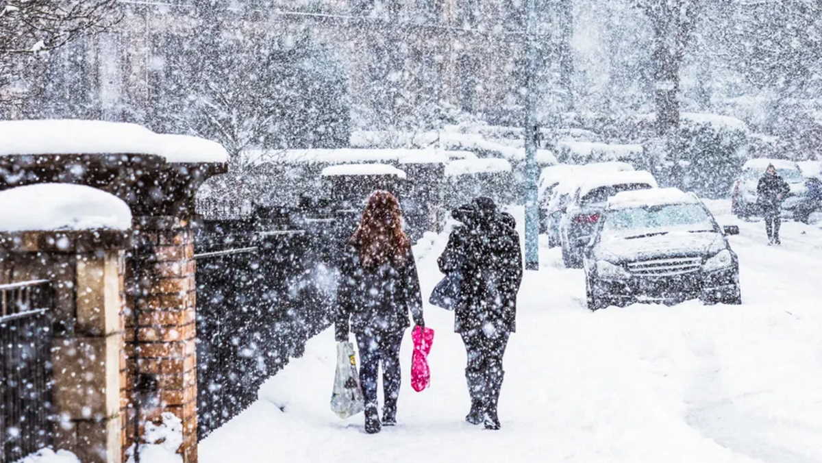 UK weather live: New snow and ice weather warnings issued as UK